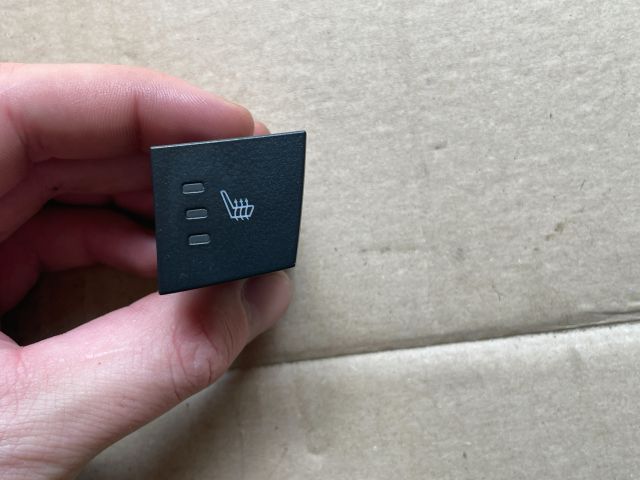 bontott OPEL ANTARA Jobb első Ülésfűtés Kapcsoló