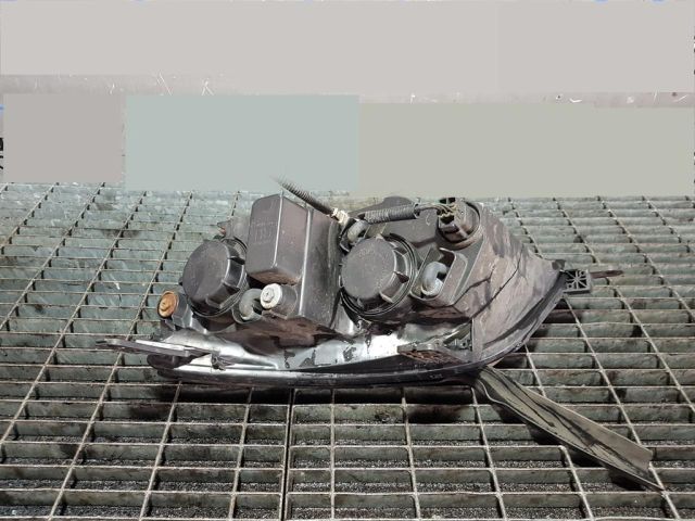 bontott OPEL ANTARA Jobb Fényszóró