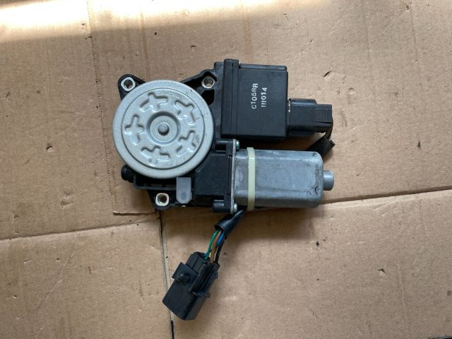 bontott OPEL ANTARA Jobb hátsó Ablakemelő Motor