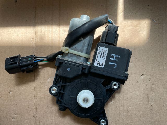 bontott OPEL ANTARA Jobb hátsó Ablakemelő Motor