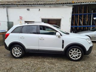 bontott OPEL ANTARA Jobb hátsó Ajtó (Üres lemez)