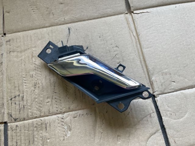 bontott OPEL ANTARA Jobb hátsó Belső Kilincs