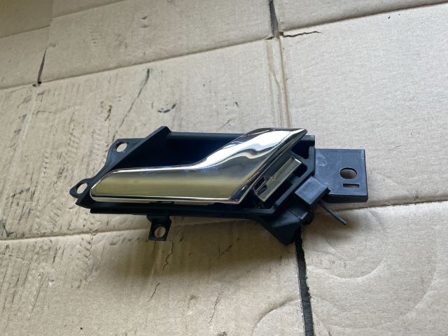 bontott OPEL ANTARA Jobb hátsó Belső Kilincs