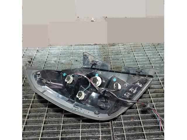 bontott OPEL ANTARA Jobb Hátsó Lámpa