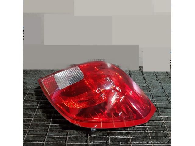 bontott OPEL ANTARA Jobb Hátsó Lámpa