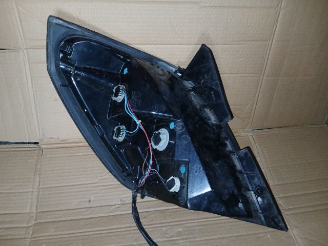 bontott OPEL ANTARA Jobb Hátsó Lámpa