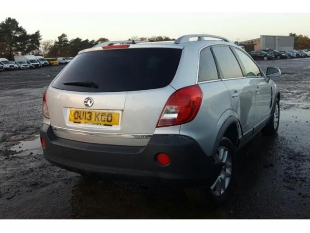 bontott OPEL ANTARA Jobb Külső Hátsó Lámpa