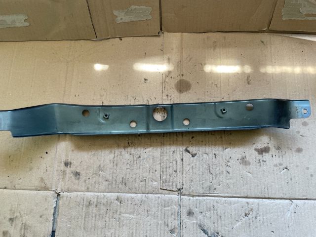 bontott OPEL ANTARA Jobb Sárvédő Oldaltartó