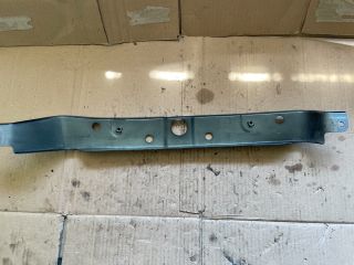 bontott OPEL ANTARA Jobb Sárvédő Oldaltartó