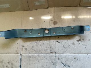 bontott OPEL ANTARA Jobb Sárvédő Oldaltartó