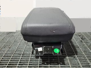 bontott OPEL ANTARA Könyöklő