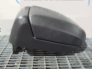 bontott OPEL ANTARA Könyöklő