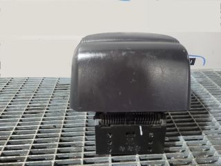 bontott OPEL ANTARA Könyöklő