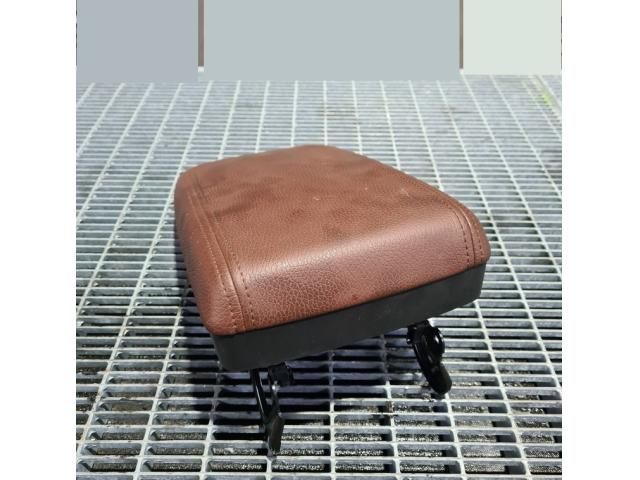 bontott OPEL ANTARA Könyöklő