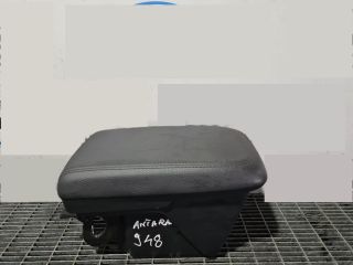 bontott OPEL ANTARA Könyöklő