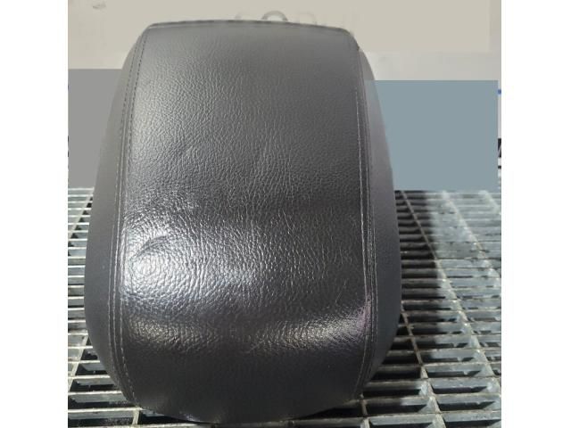 bontott OPEL ANTARA Könyöklő