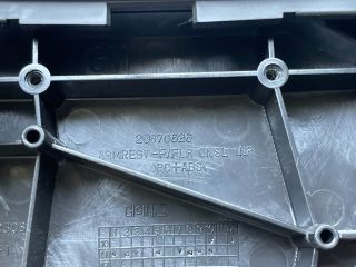 bontott OPEL ANTARA Könyöklő