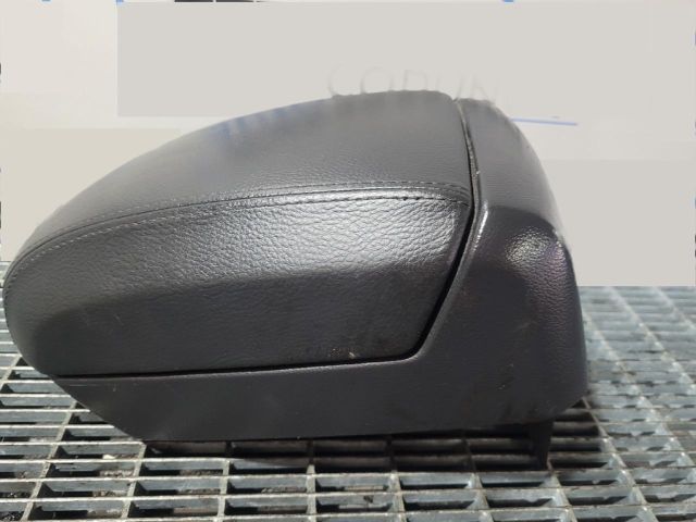 bontott OPEL ANTARA Könyöklő