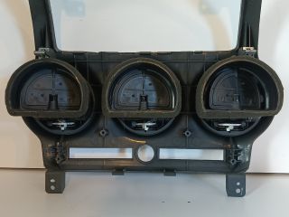 bontott OPEL ANTARA Középkonzol Keret