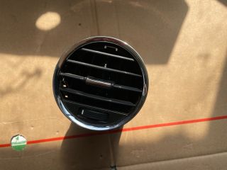 bontott OPEL ANTARA Középső Jobb Szellőző