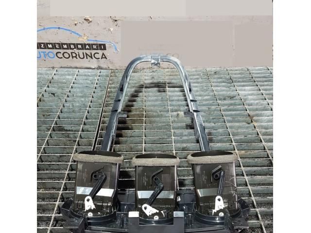 bontott OPEL ANTARA Középső Szellőző