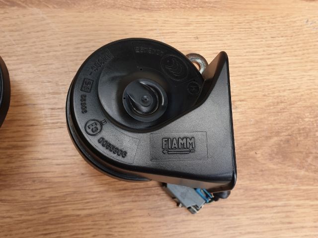 bontott OPEL ANTARA Kürt