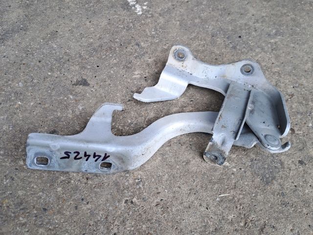 bontott OPEL ANTARA Motorháztető Jobb Zsanér