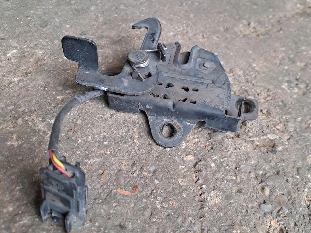 bontott OPEL ANTARA Motorháztető Zárszerkezet