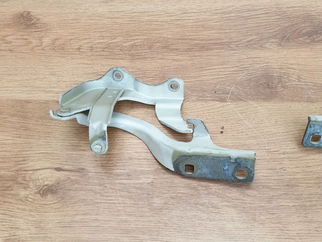 bontott OPEL ANTARA Motorháztető Zsanér Pár