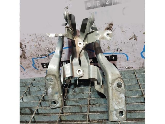 bontott OPEL ANTARA Motorháztető Zsanér Pár