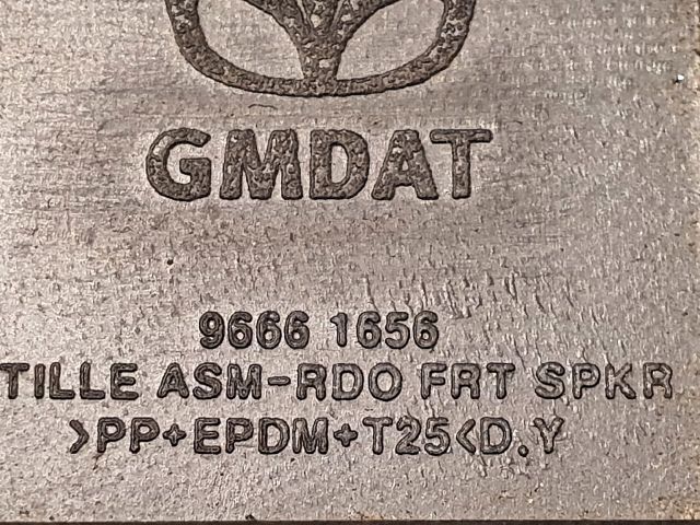 bontott OPEL ANTARA Műszerfal Középső Hangszóró Burkolat