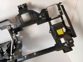 bontott OPEL ANTARA Műszerfal Tartó Vas