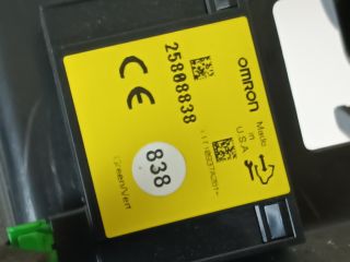 bontott OPEL ANTARA Műszerfal Tartó Vas