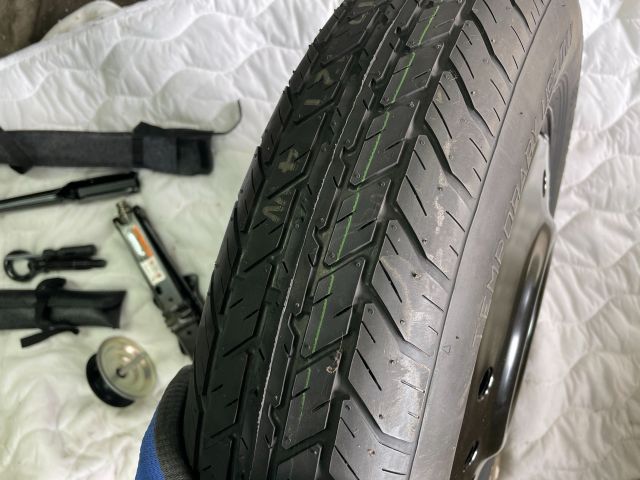 bontott OPEL ANTARA Pótkerék