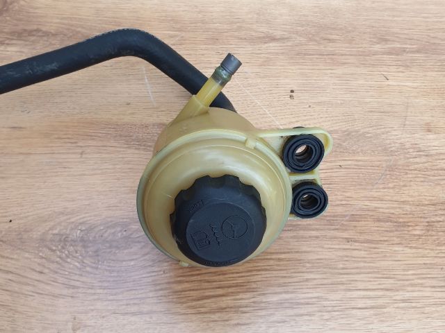 bontott OPEL ANTARA Szervóolaj Tartály