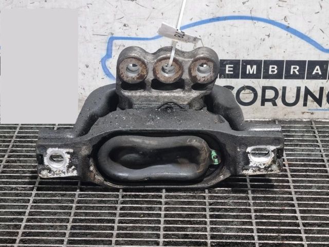 bontott OPEL ANTARA Tartó Bak