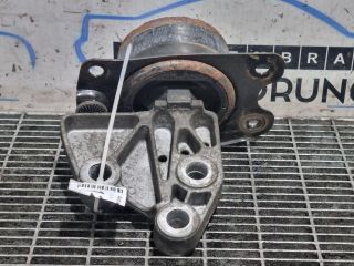 bontott OPEL ANTARA Tartó Bak