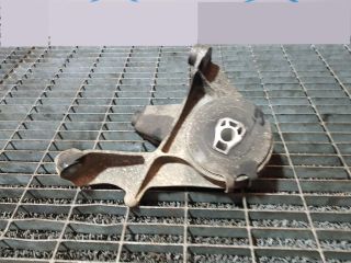 bontott OPEL ANTARA Tartó Bak