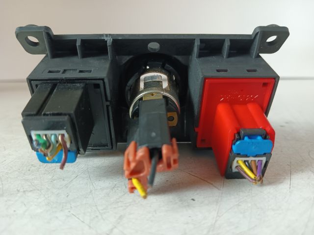 bontott OPEL ANTARA Ülésfűtés Kapcsoló Pár