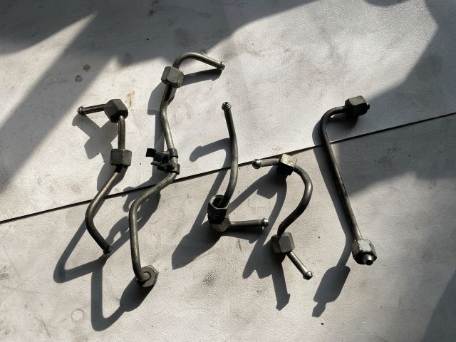 bontott OPEL ANTARA Üzemanyagcső