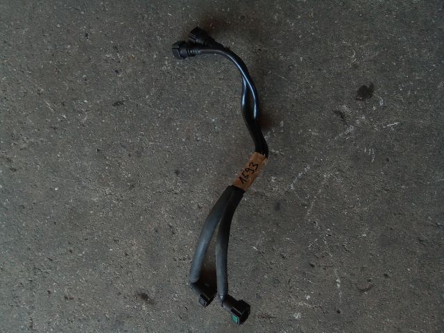 bontott OPEL ANTARA Üzemanyagcső