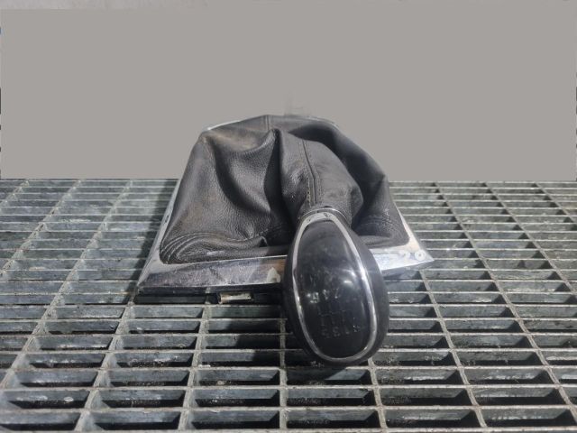 bontott OPEL ANTARA Váltószoknya