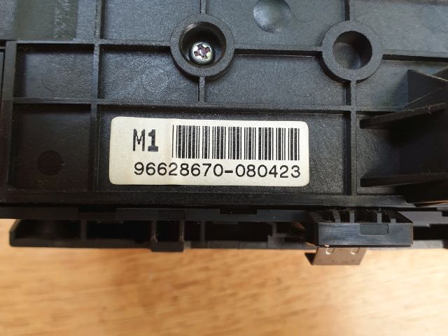 bontott OPEL ANTARA Világítás Kapcsoló