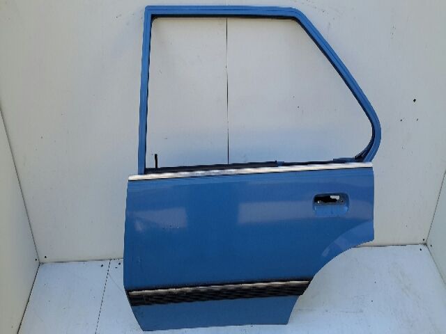 bontott OPEL ASCONA Bal hátsó Ajtó (Üres lemez)