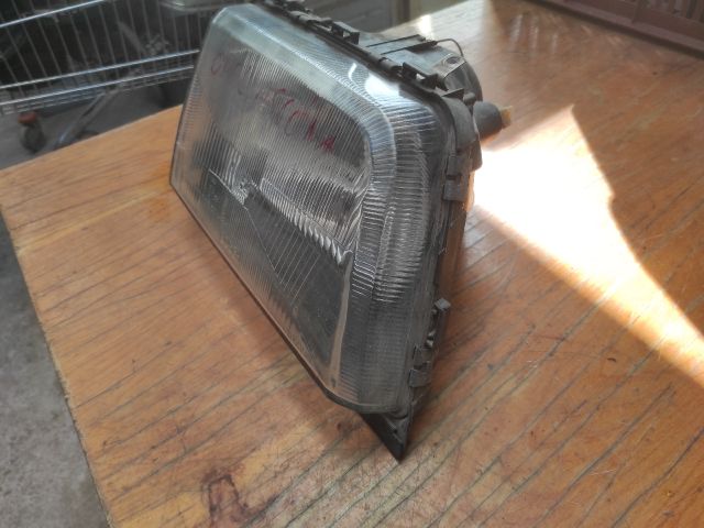 bontott OPEL ASCONA Jobb Fényszóró