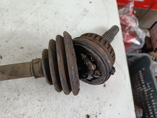 bontott OPEL ASTRA F Bal Féltengely