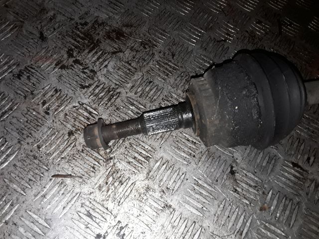 bontott OPEL ASTRA F Bal Féltengely