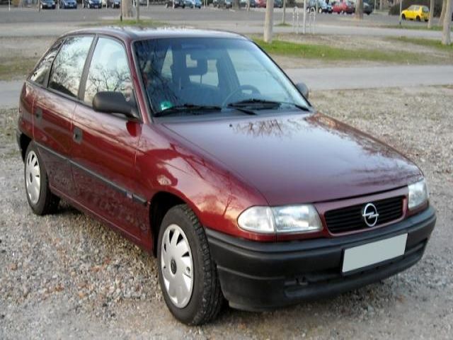 bontott OPEL ASTRA F Fojtószelep (Mechanikus)