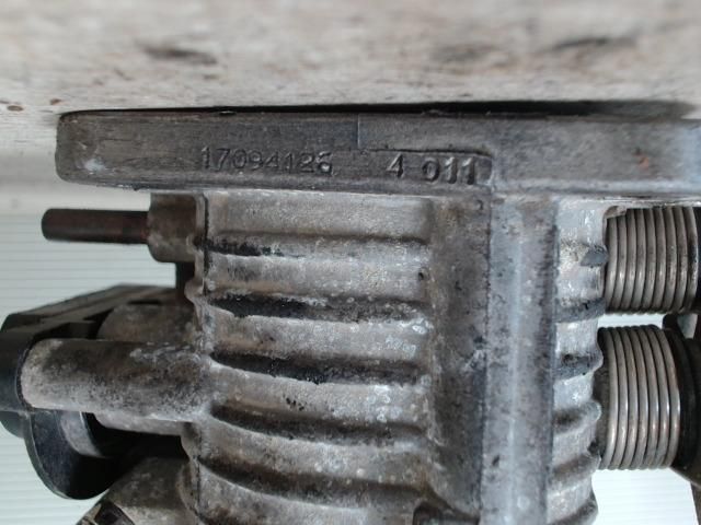 bontott OPEL ASTRA F Fojtószelep (Mechanikus)