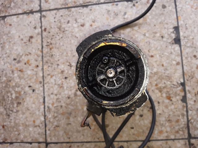 bontott OPEL ASTRA F Gyújtáselosztó